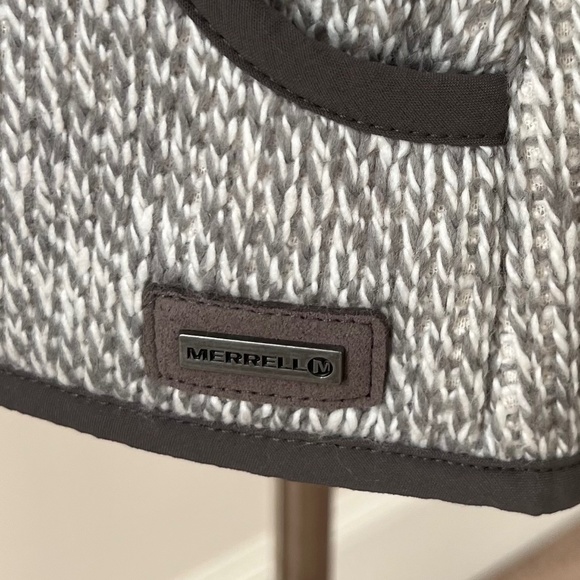 Merrell Gray/White/Black Hooded Jacket Size Small - Picture 4 of 15
